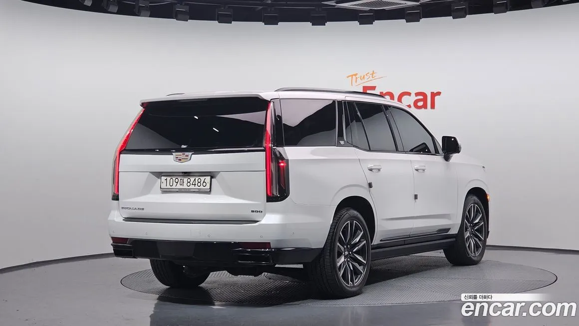 Cadillac Escalade 2021 из KR, фото 2