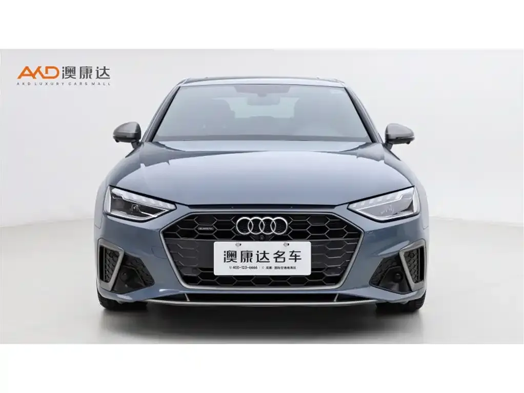 Audi A4L 2022 из CN, фото 2