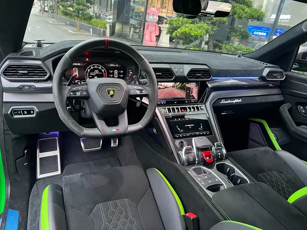 Lamborghini Urus 2024 из CN, фото 6