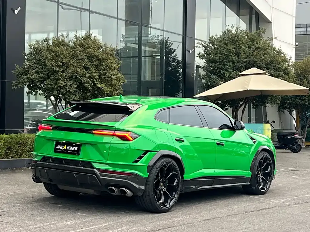 Lamborghini Urus 2024 из CN, фото 9