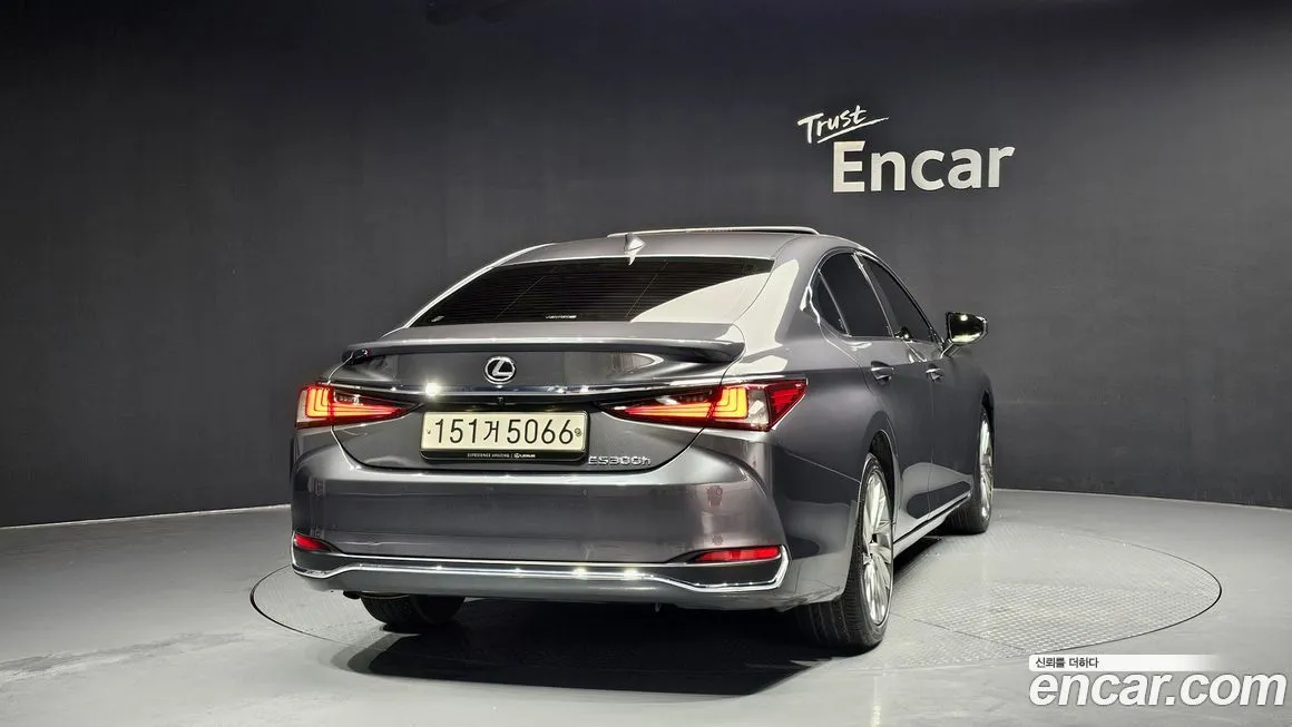 Lexus ES 2023 из KR, фото 4