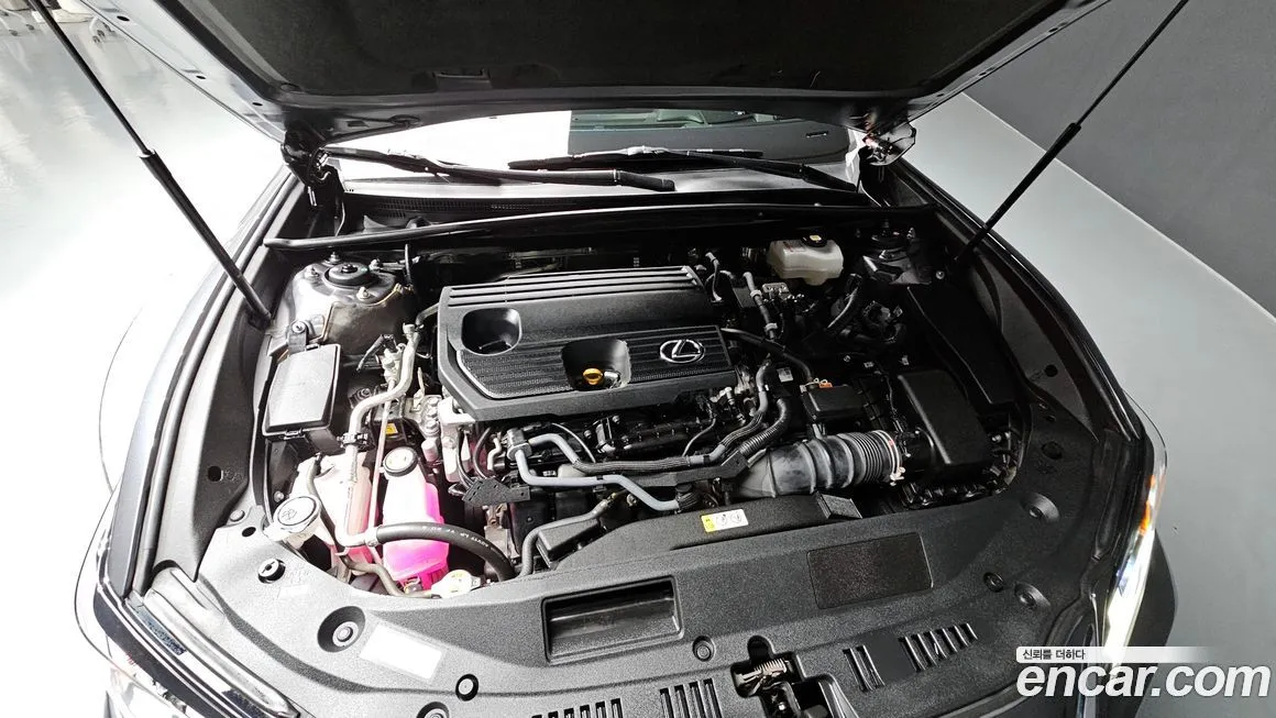 Lexus ES 2023 из KR, фото 6