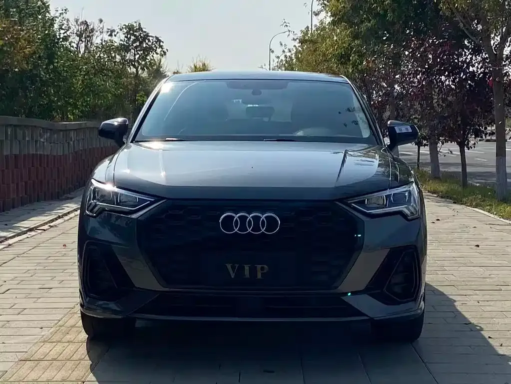Audi Q3 Sportback 2022 из CN, фото 2