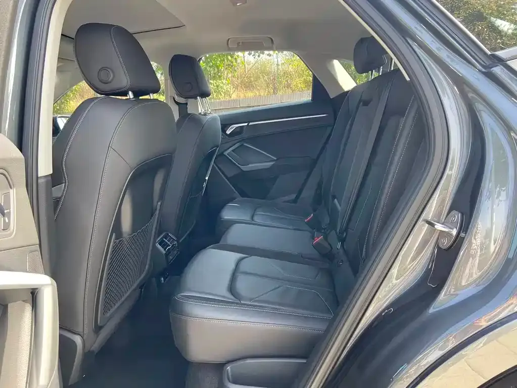 Audi Q3 Sportback 2022 из CN, фото 5