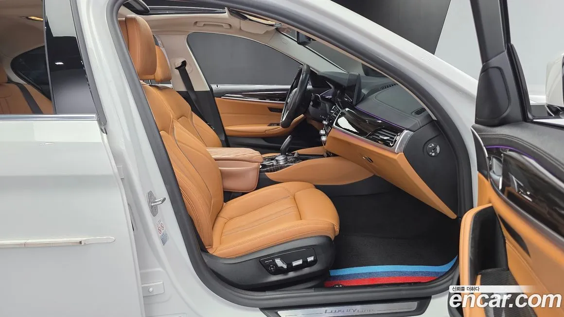 BMW 5-Series 2021 из KR, фото 10