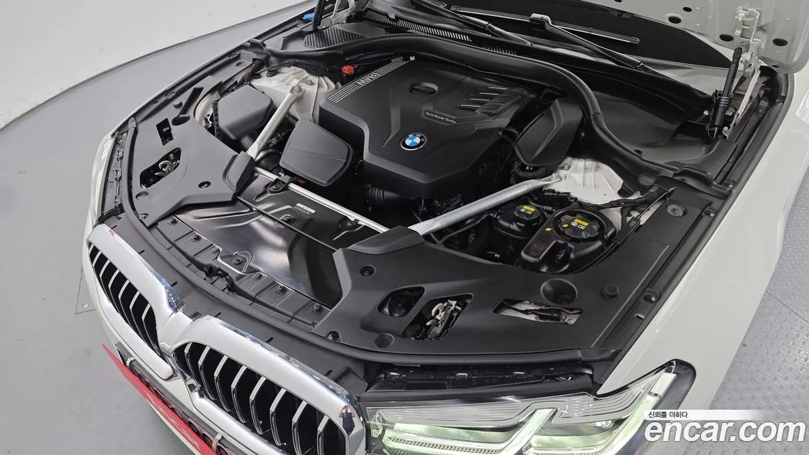 BMW 5-Series 2021 из KR, фото 6
