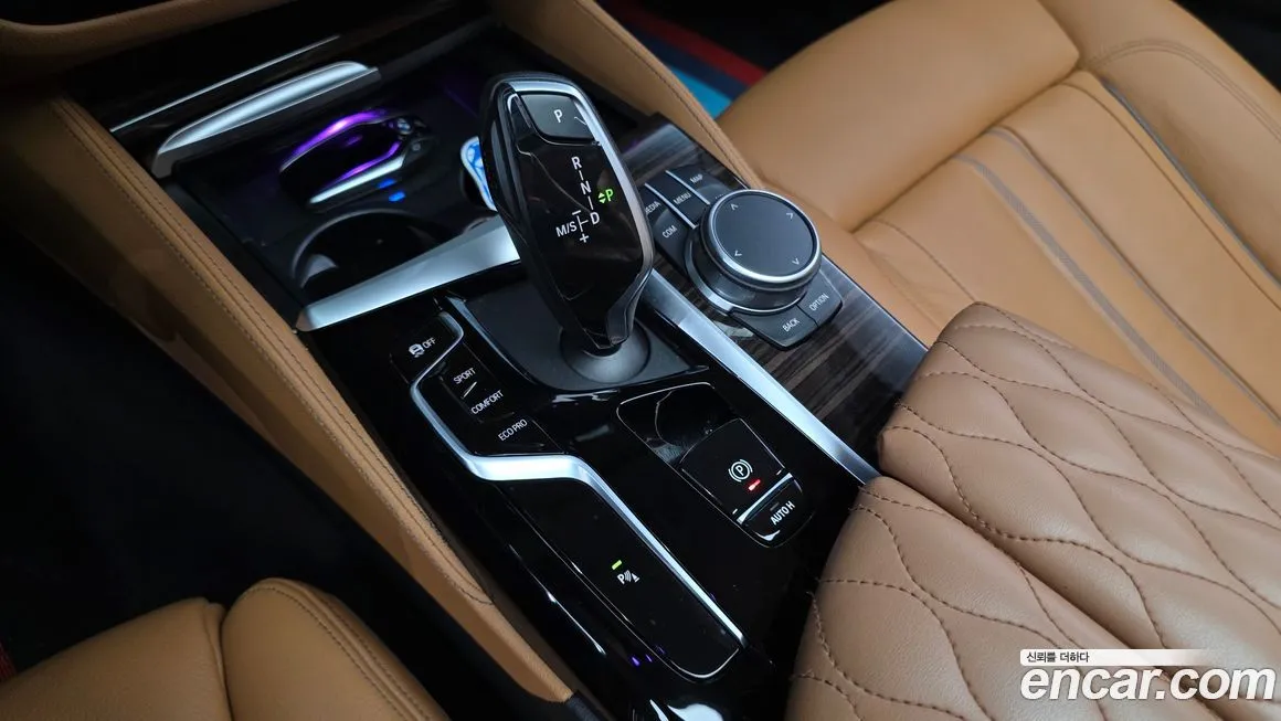 BMW 5-Series 2021 из KR, фото 9