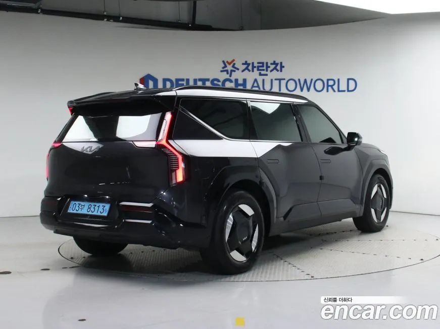 Kia EV9 2024 из KR, фото 2