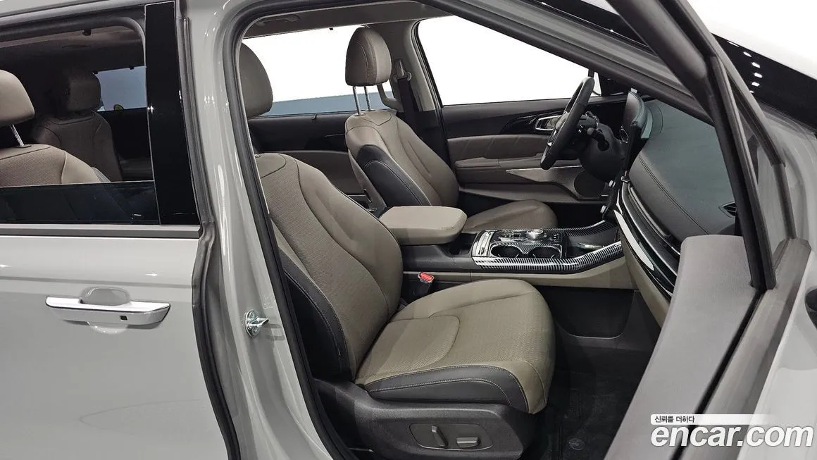 Kia Carnival 2025 из KR, фото 10