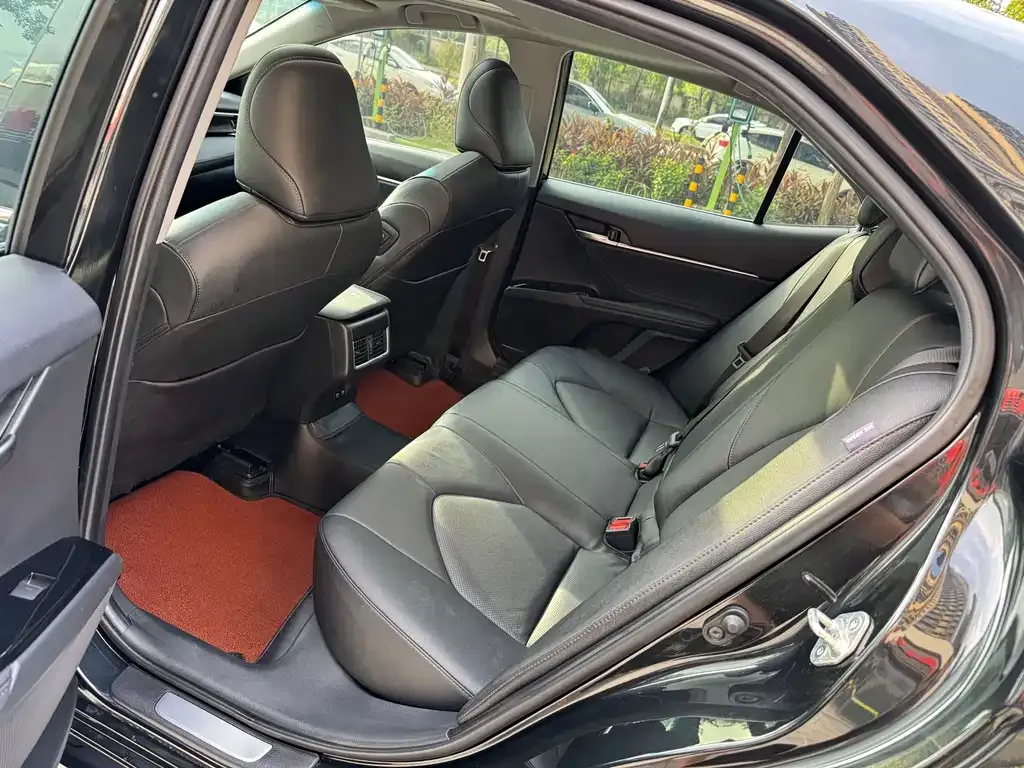Toyota Camry 2022 из CN, фото 7