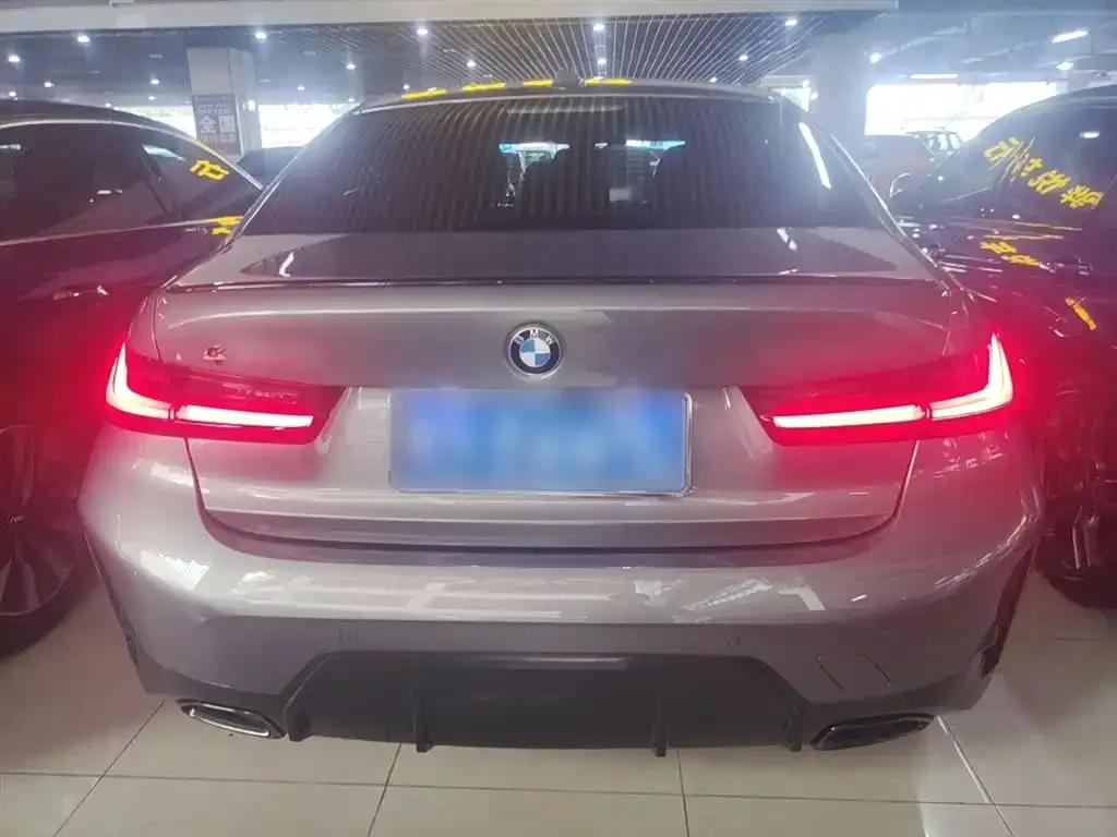 BMW 3 Series 2024 из CN, фото 8