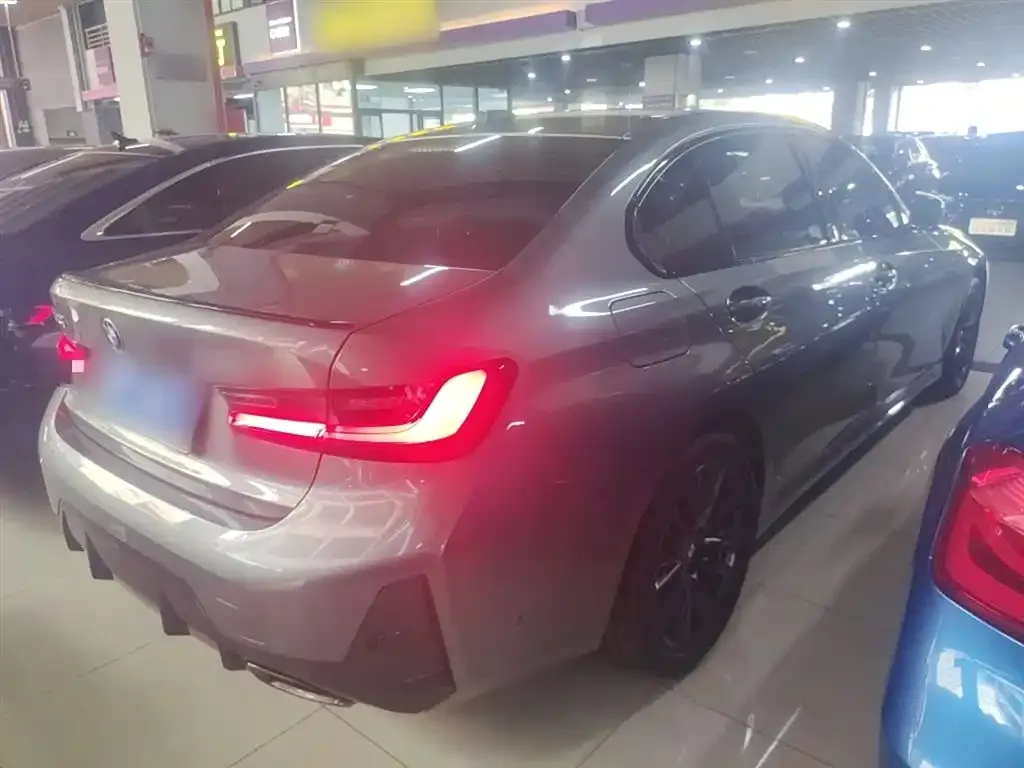 BMW 3 Series 2024 из CN, фото 9