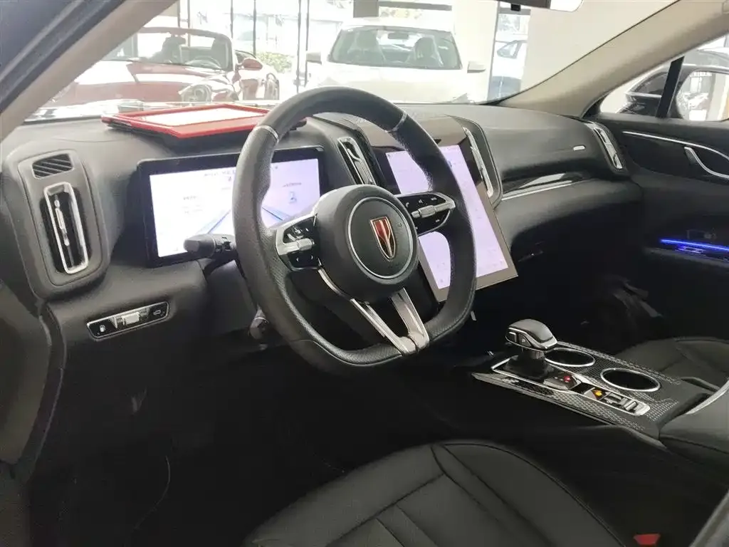 Hongqi HS3 PHEV 2024 из CN, фото 10