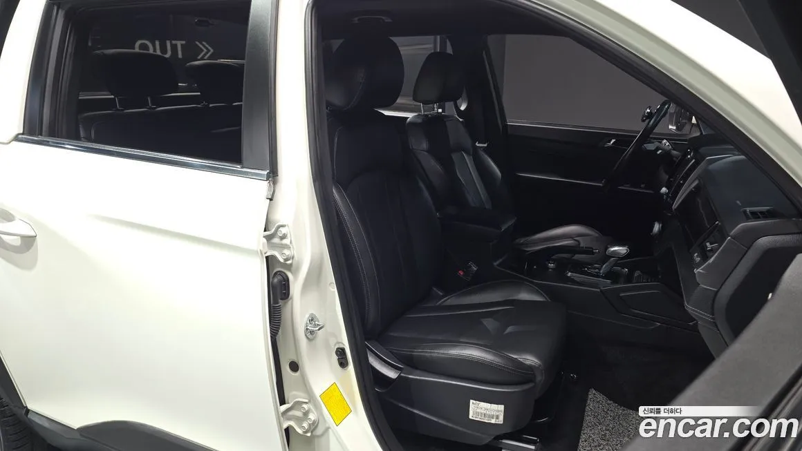 KG Mobility (Ssangyong) Rexton — фото 10