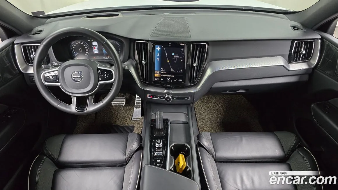 Volvo XC60 2021 из KR, фото 7