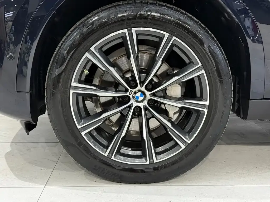 BMW X6 2022 из CN, фото 8