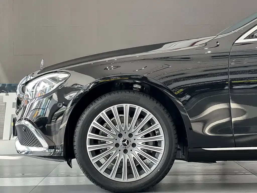 Mercedes-Benz E-Class 2023 из CN, фото 3