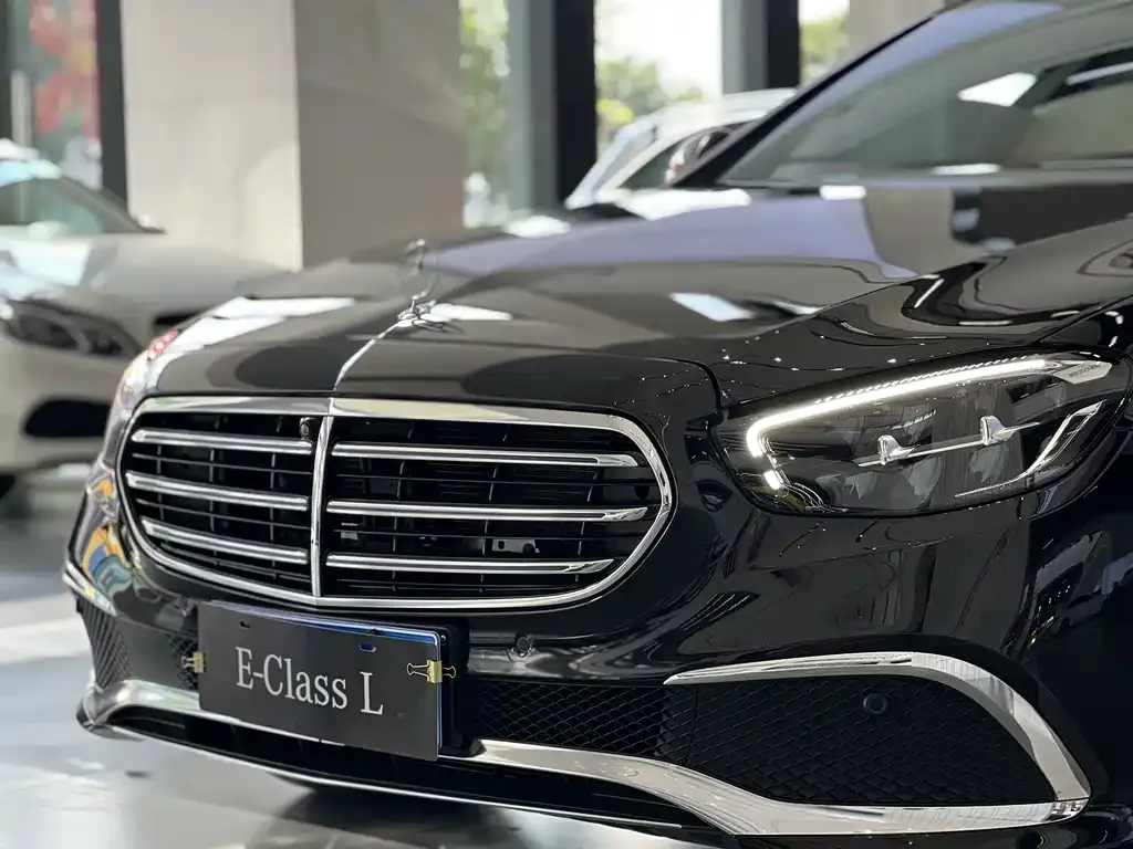 Mercedes-Benz E-Class 2023 из CN, фото 7