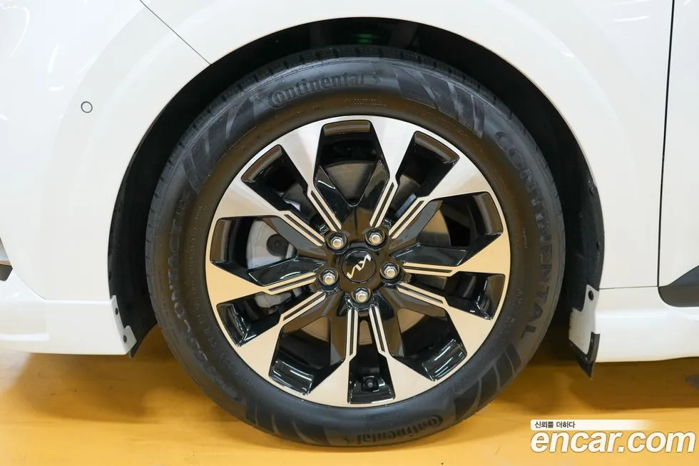 Kia Carnival 2023 из KR, фото 5