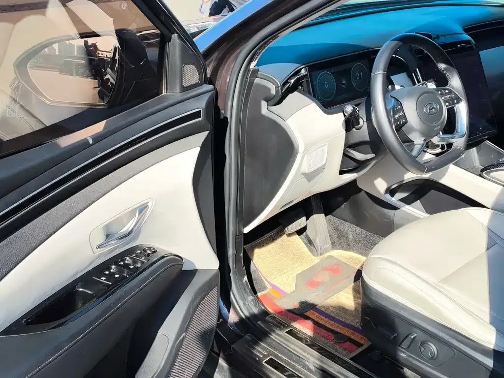 Hyundai Tucson 2021 из CN, фото 8