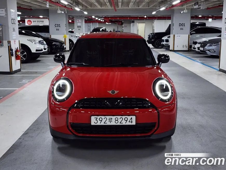 Mini Cooper 2025 из KR, фото 3
