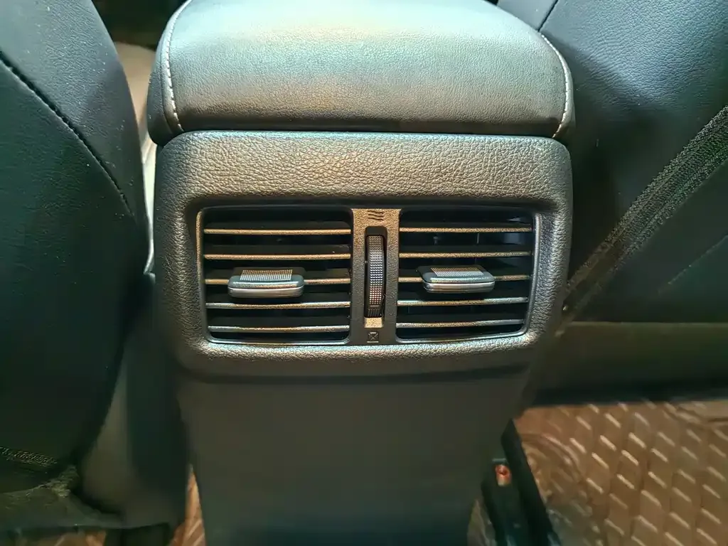 Nissan Sylphy 2021 из CN, фото 9