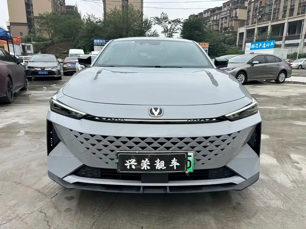 Changan UNI-V iDD 2024 из CN, фото 2