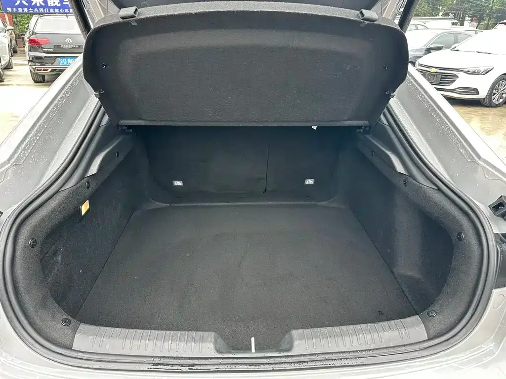 Changan UNI-V iDD 2024 из CN, фото 9