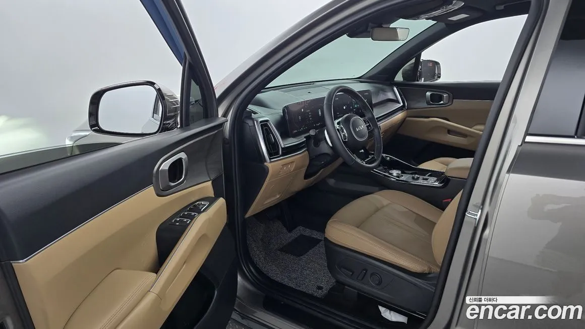Kia Sorento — фото 10