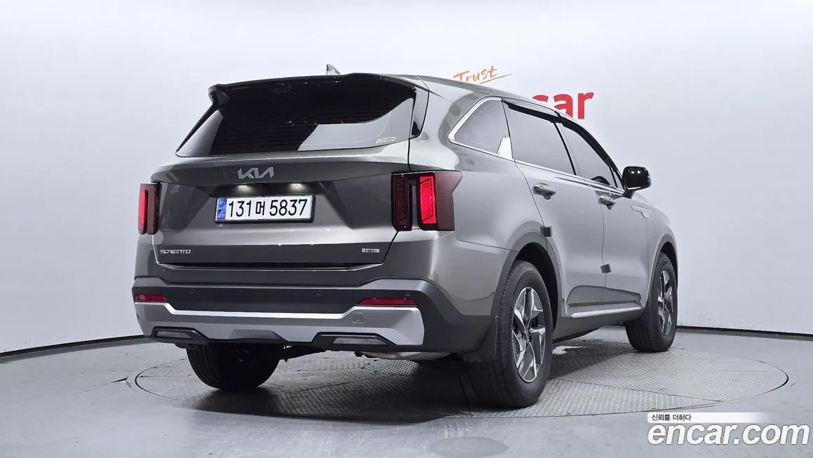 Kia Sorento — фото 2