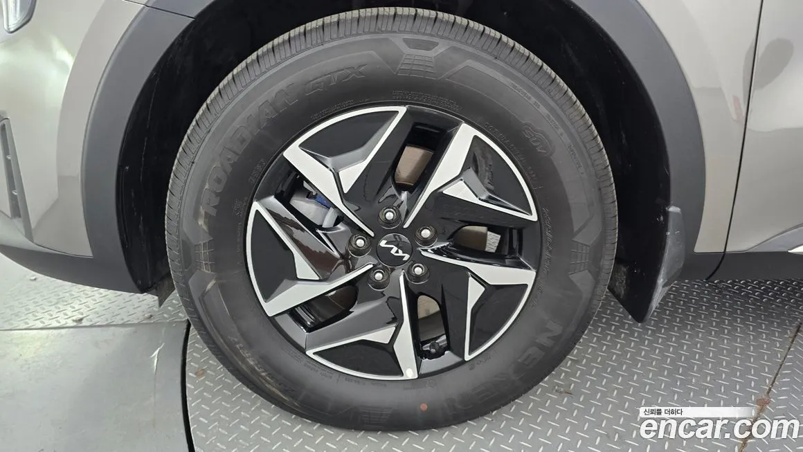 Kia Sorento — фото 5