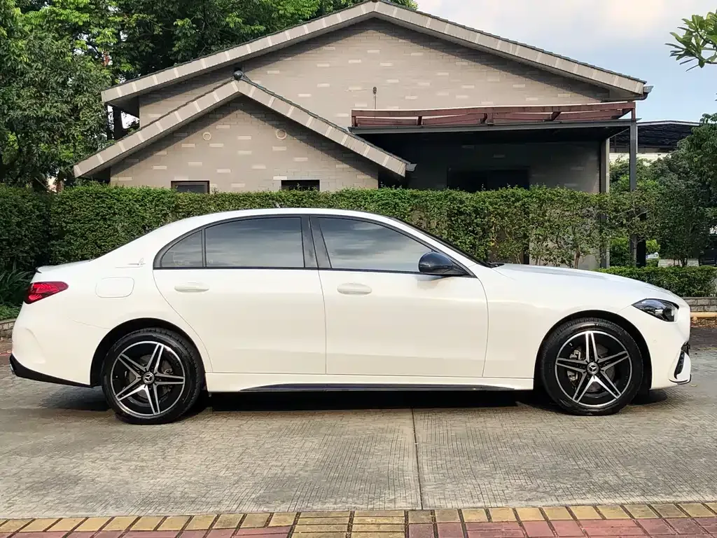 Mercedes-Benz C-Class 2023 из CN, фото 6