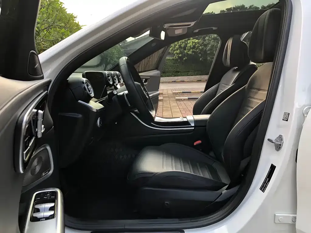 Mercedes-Benz C-Class 2023 из CN, фото 9