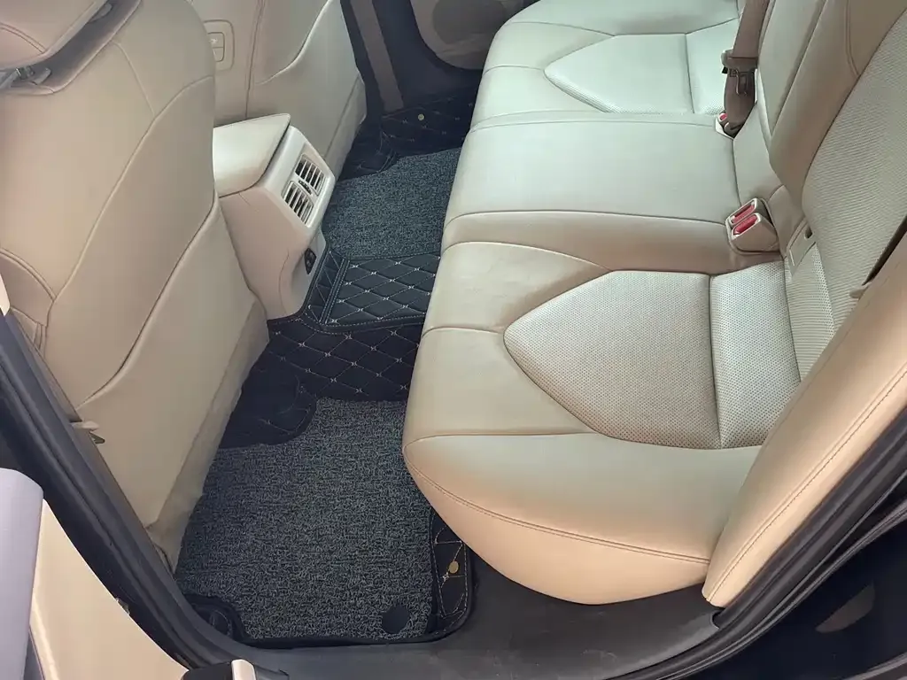 Toyota Camry 2021 из CN, фото 8