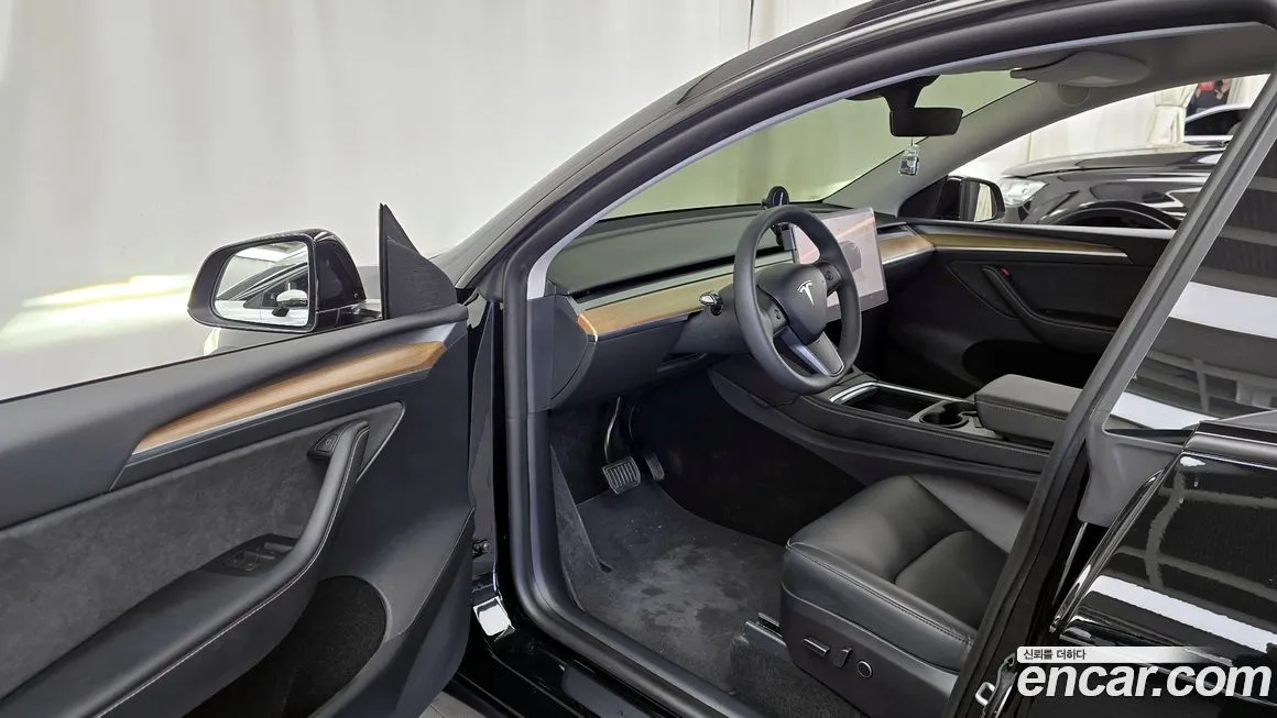 Tesla Model Y 2024 из KR, фото 10