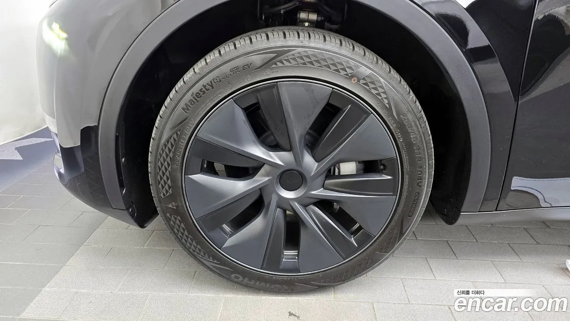 Tesla Model Y 2024 из KR, фото 5