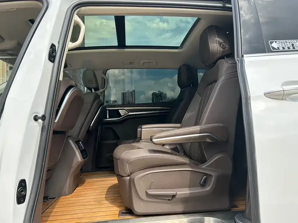 Volkswagen Viloran 2021 из CN, фото 6