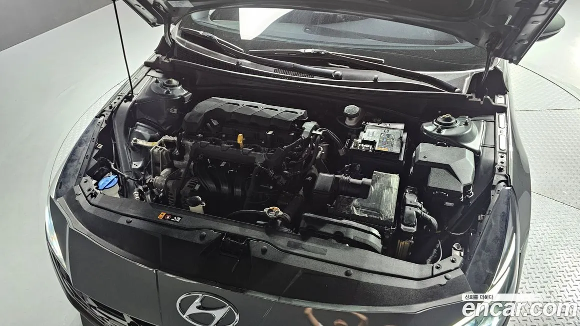 Hyundai AVANTE 2021 из KR, фото 6