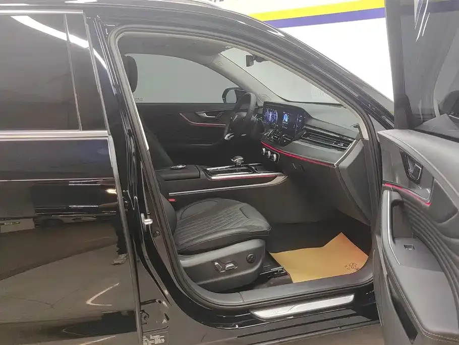 Hongqi HS5 2024 из CN, фото 8