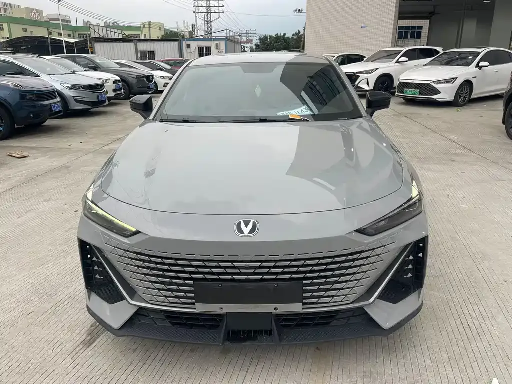 Changan UNI-V 2022 из CN, фото 2