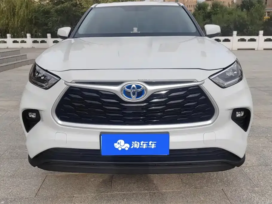 Toyota Highlander 2022 из CN, фото 2