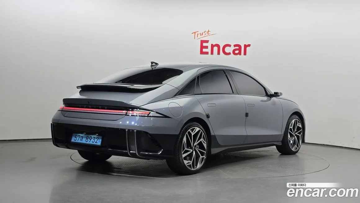 Hyundai Ioniq6 — фото 2