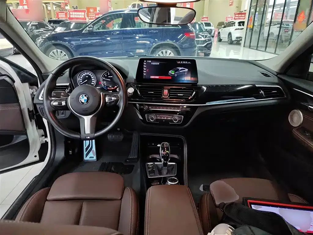 BMW 1 Series 2022 из CN, фото 10