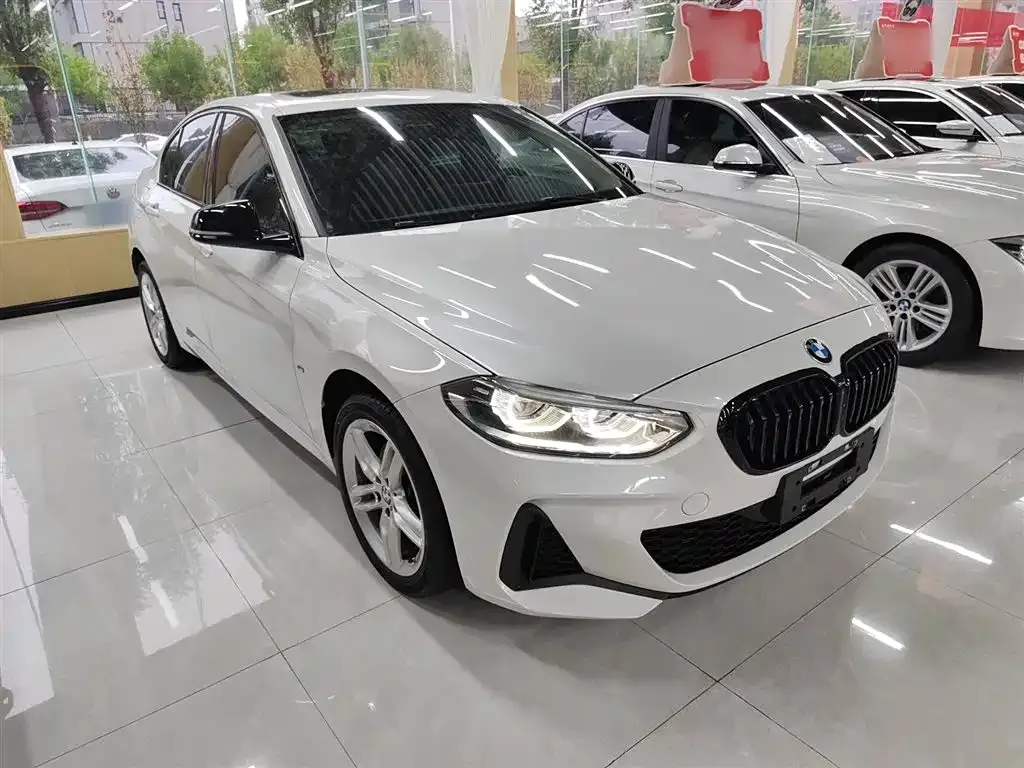 BMW 1 Series 2022 из CN, фото 4