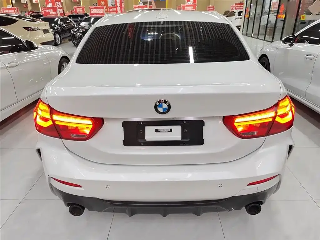 BMW 1 Series 2022 из CN, фото 6