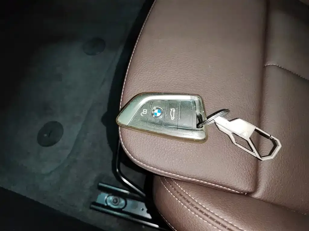 BMW 1 Series 2022 из CN, фото 9