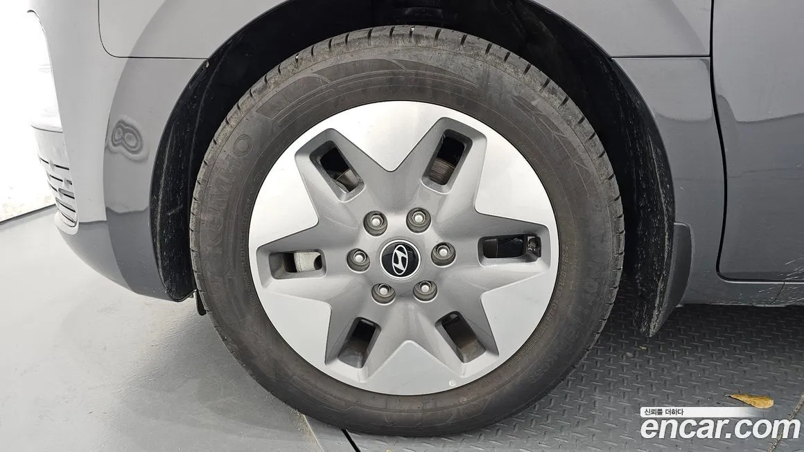 Hyundai Staria 2025 из KR, фото 5