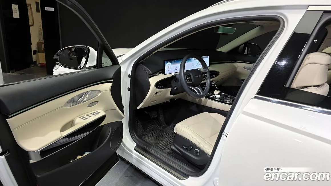 Genesis GV70 2025 из KR, фото 10