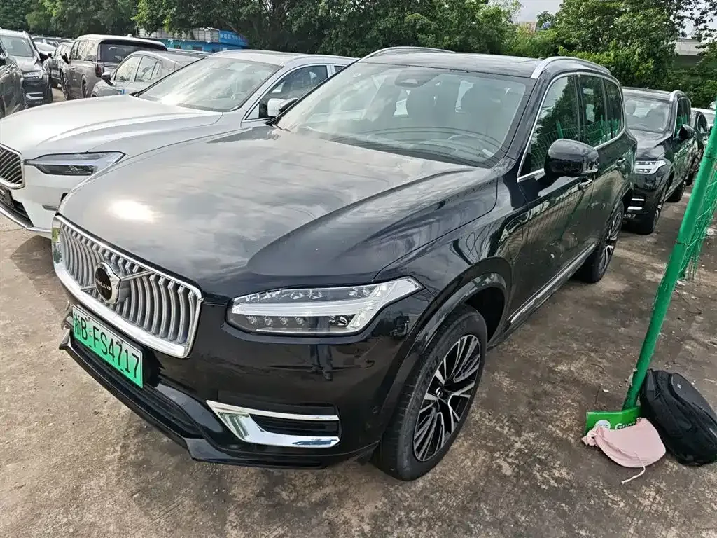 Volvo XC90 PHEV 2024 из CN, фото 1