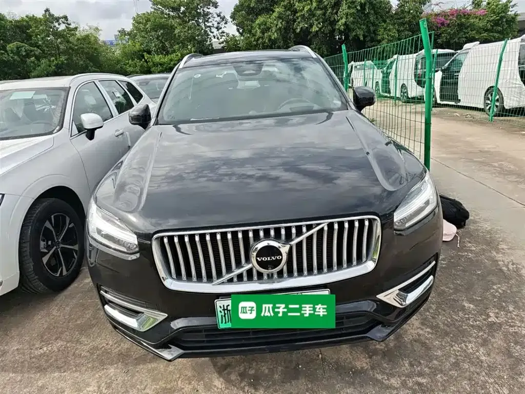 Volvo XC90 PHEV 2024 из CN, фото 3